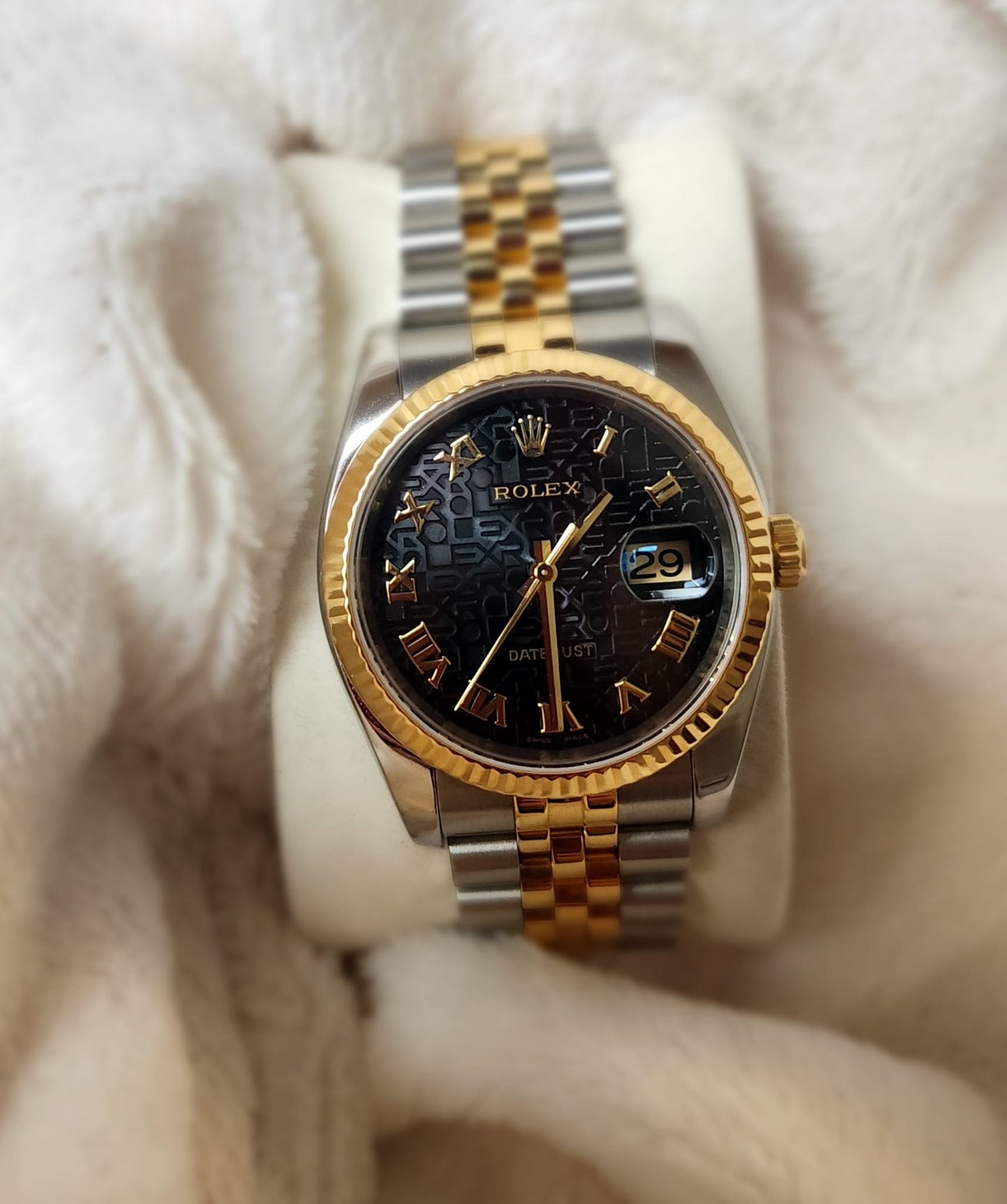 Rolex - Datejust Oyster Perpetual In 18K Yellow Gold & 904L Stainless Steel 116233