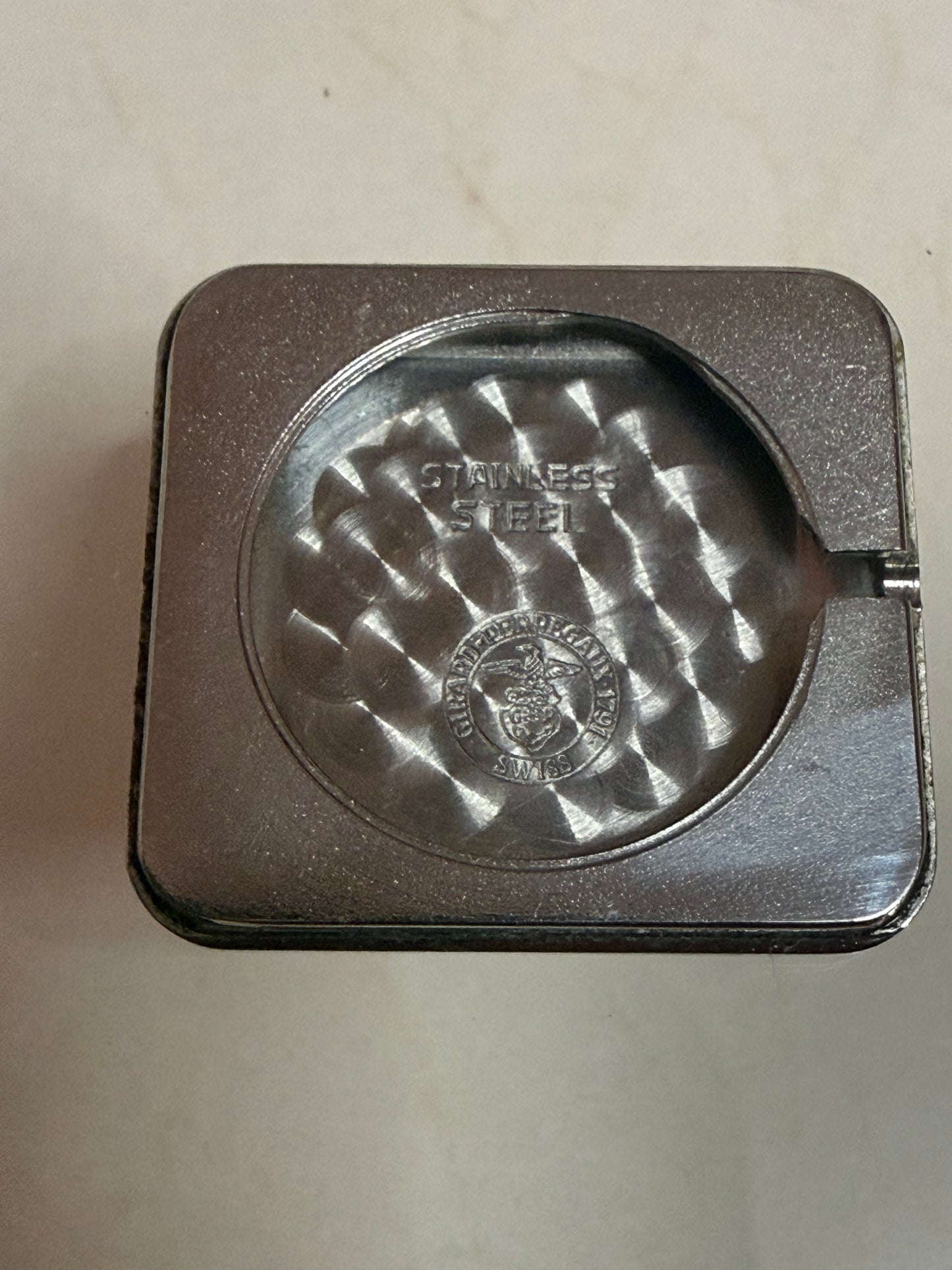 Girard Perregaux 9842NF