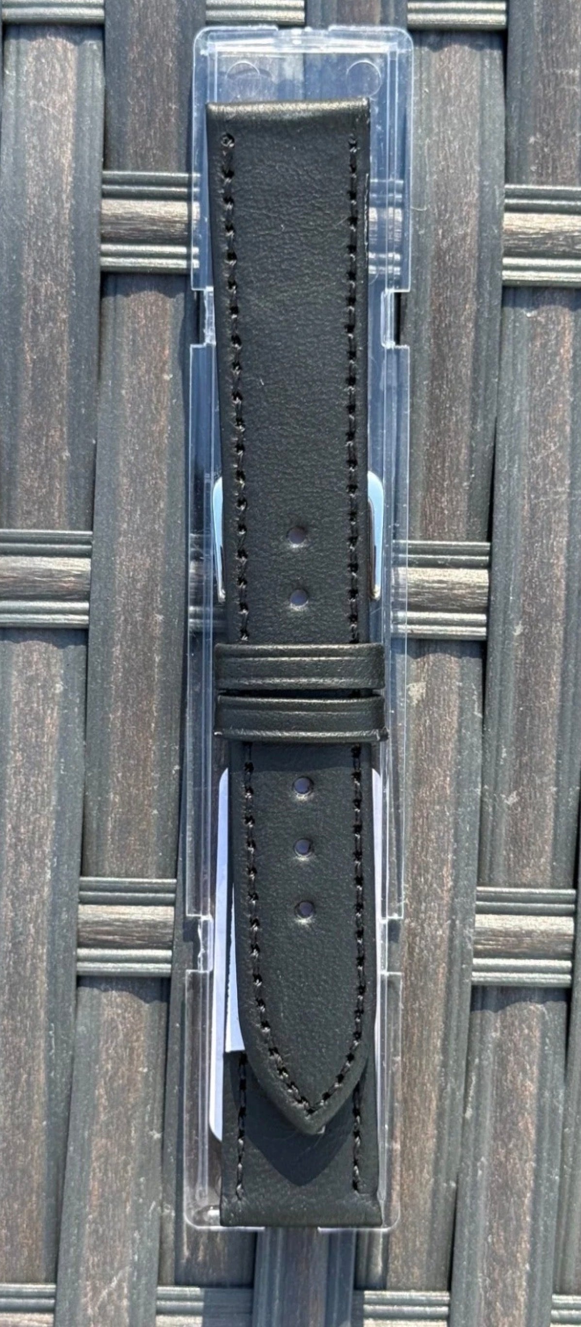 Black Hadley-Roma Leather Strap