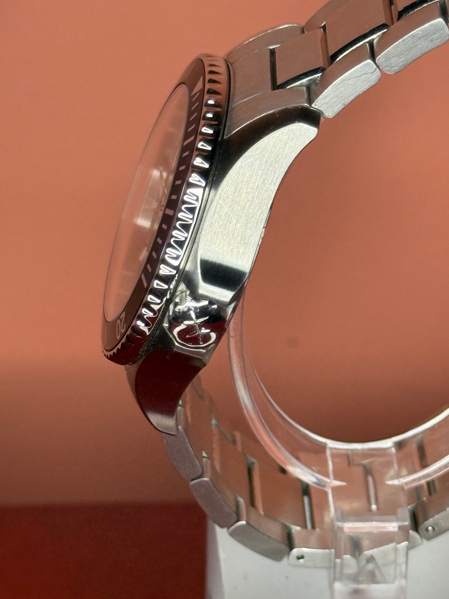 Hamilton Khaki Navy Scuba “Batman”